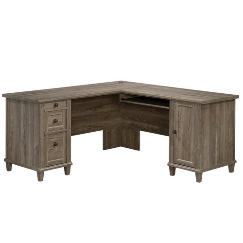 Traditional shaped office - l-shaped,